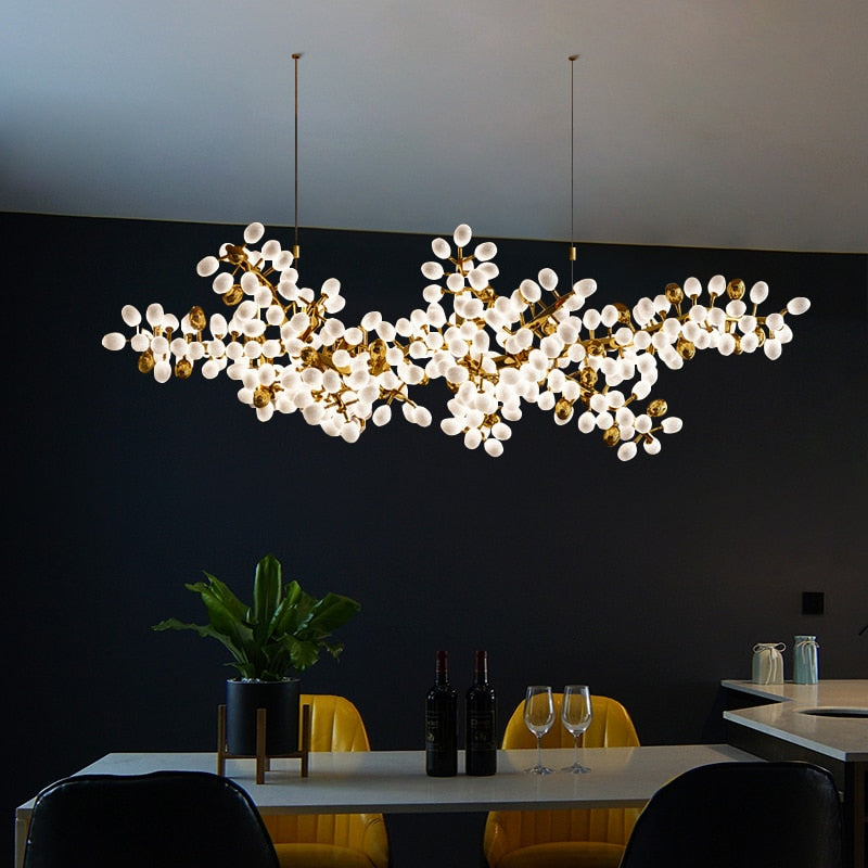 Lights of Scandinavia - Zygote High-quality white glass cluster chandelier. Organic-inspired design paired with luxury materials. Perfect for dining rooms, living areas, entrance halls, hotel areas, restaurants, etc.  White glass clusters with base frame in French gold color or Raw copper.