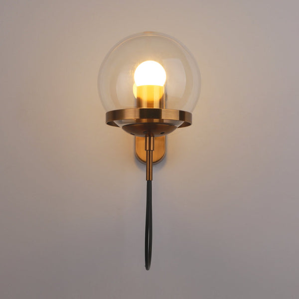 Lights of Scandinavia - Höskulle - Illuminate your home with the perfect blend of modern and postmodern style. Höskulle's wall-mounted E27 fixture is perfect for bedrooms, hallways, and even your conservatory! Crafted from iron, this sconce not only looks great but is also designed to last